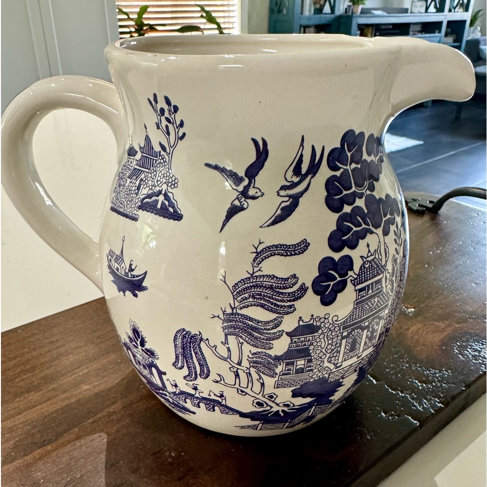 Blue Willow Pantry Collection Pitcher by Heritage Mint Ltd 6 1/4" Vintage